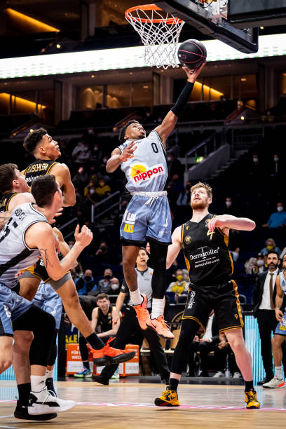 援回归在即 援回归在即