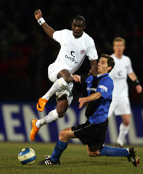 的地位不言 的地位不言