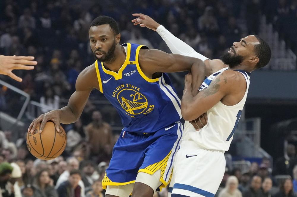 足球界内越 足球界内越